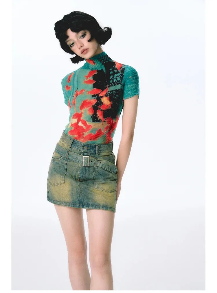 Alternatives Tie-Dye Crop-Top im Y2K-Stil mit Rollkragen