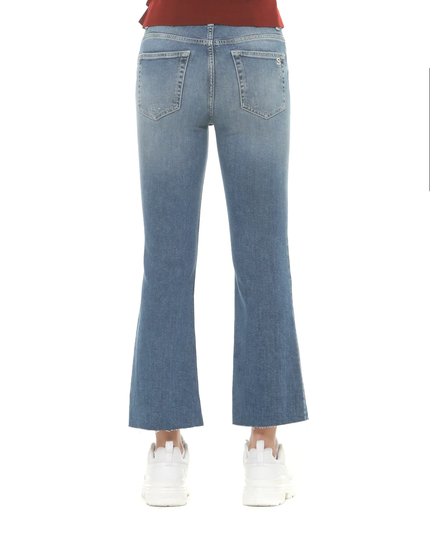 Cut-out jeans